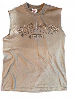 VNTG Harley Davidson Olive Green 2005 Memphis Tennessee Cut Off Muscle Tee Men M